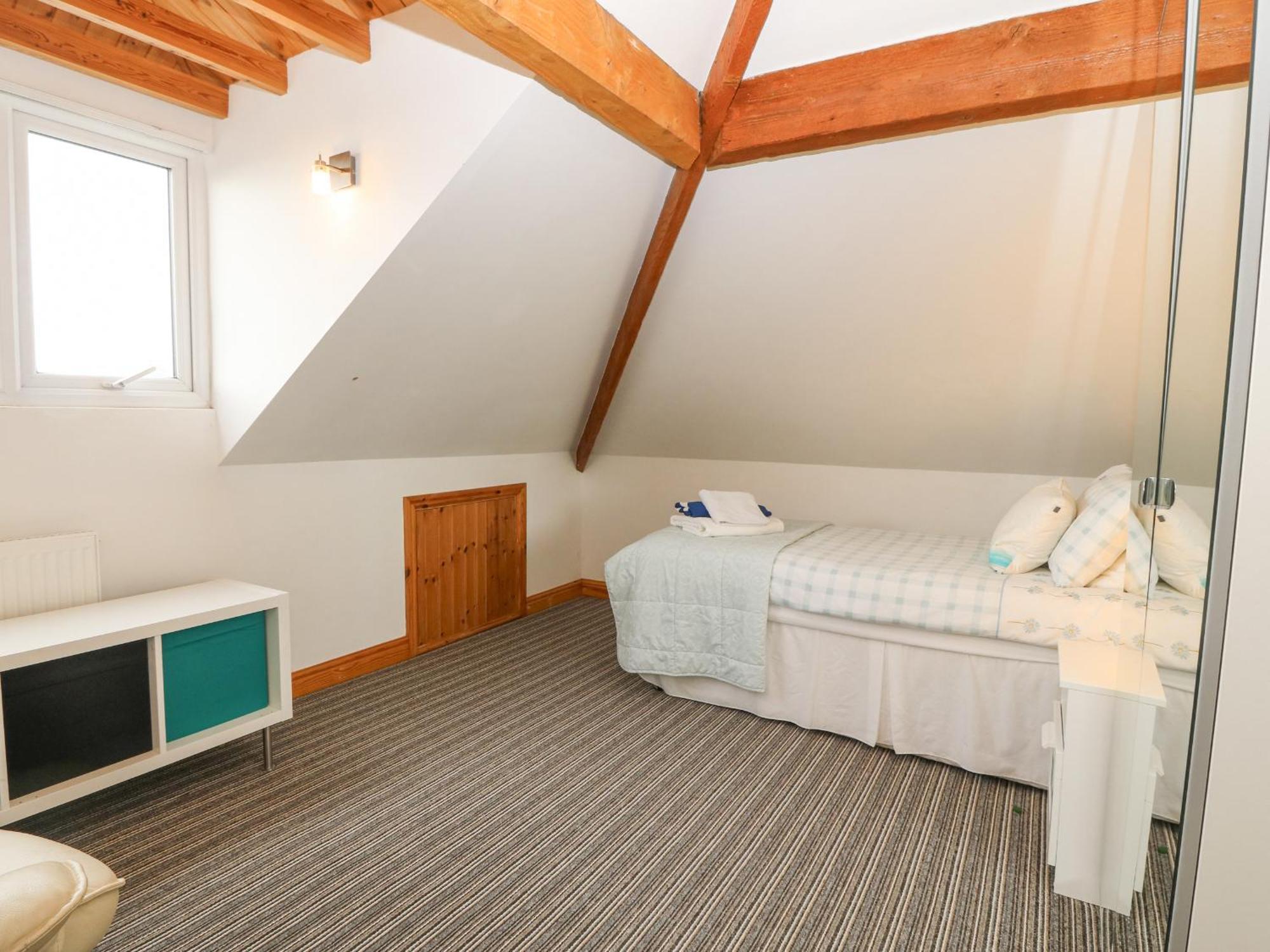 Villa Coed Llai à Holyhead Extérieur photo