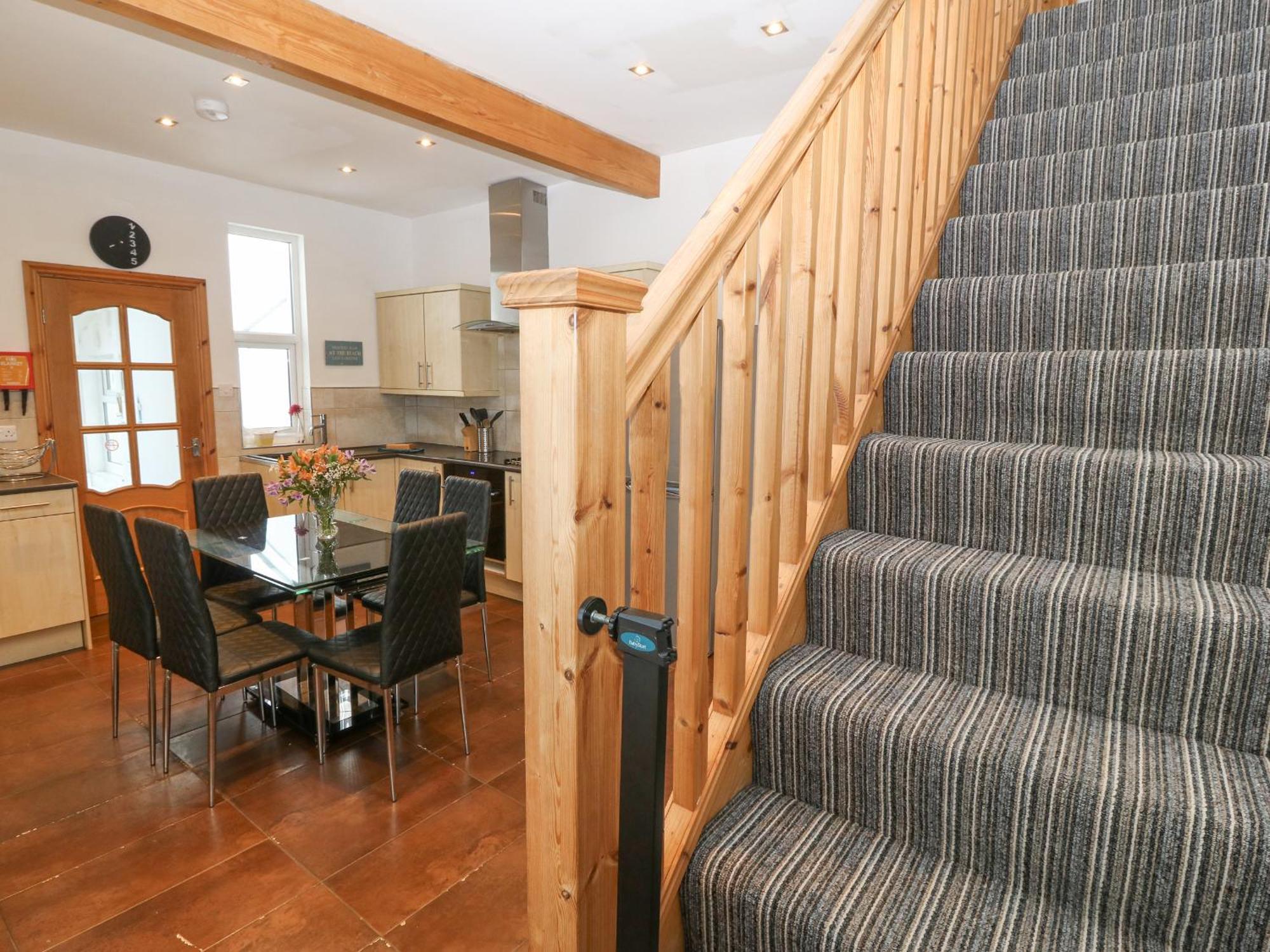 Villa Coed Llai à Holyhead Extérieur photo